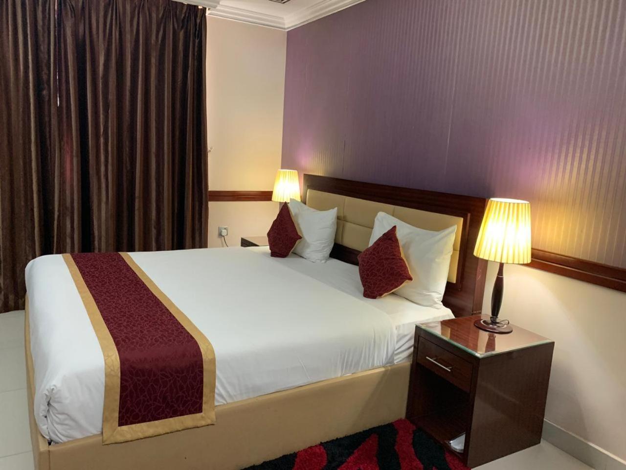 Hala Inn Hotel Apartments - BAITHANS Adschman Zimmer foto